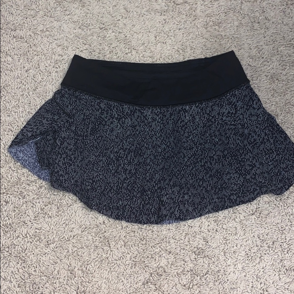 LULULEMON quick pace skirt